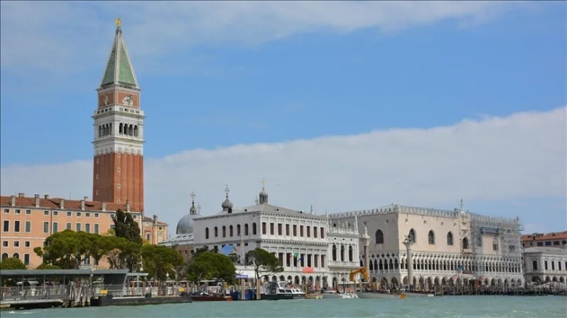 ستستبعد لجنة تحكيم بينالي البندقية إسرائيل وروسيا من عملية تقييم الجوائز